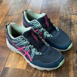 Women's Teal and Pink Athletic Shoes